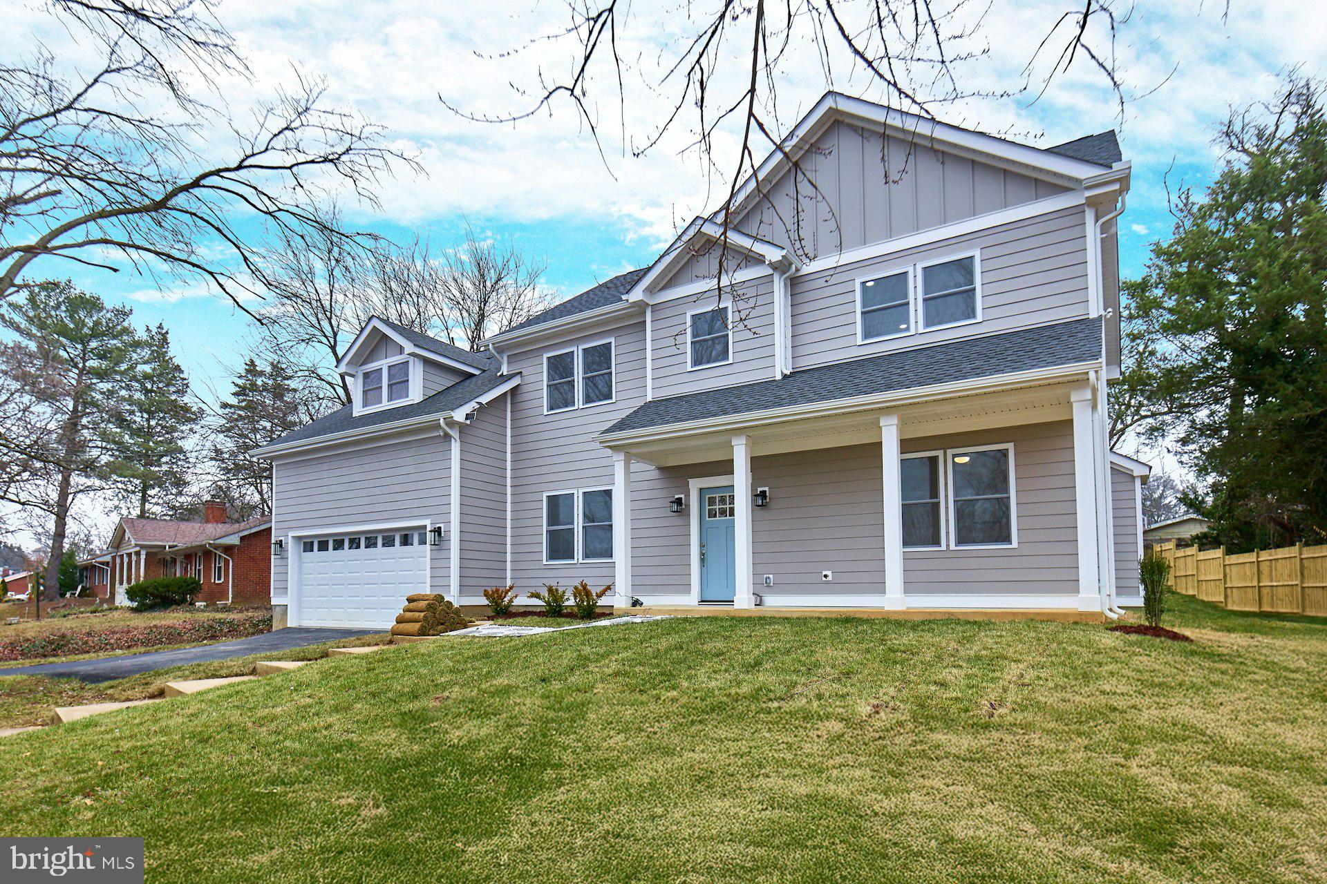 6323 Everglades Drive