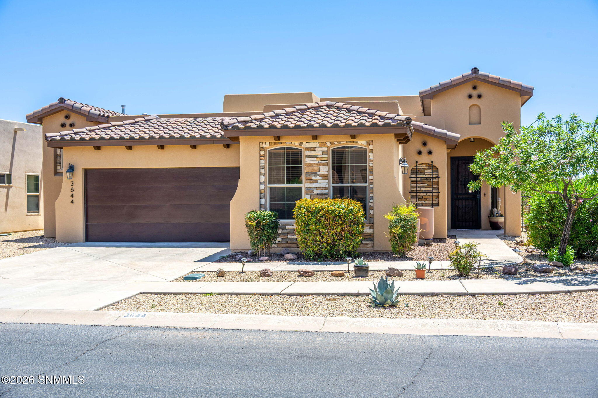 3644 Santa Minerva Avenue