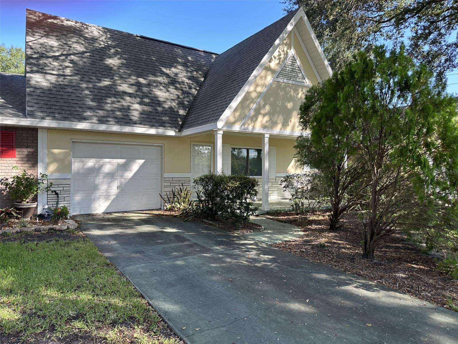 Ocala Real Estate 9300 SW 85th Terrace D FL 34481 139,900