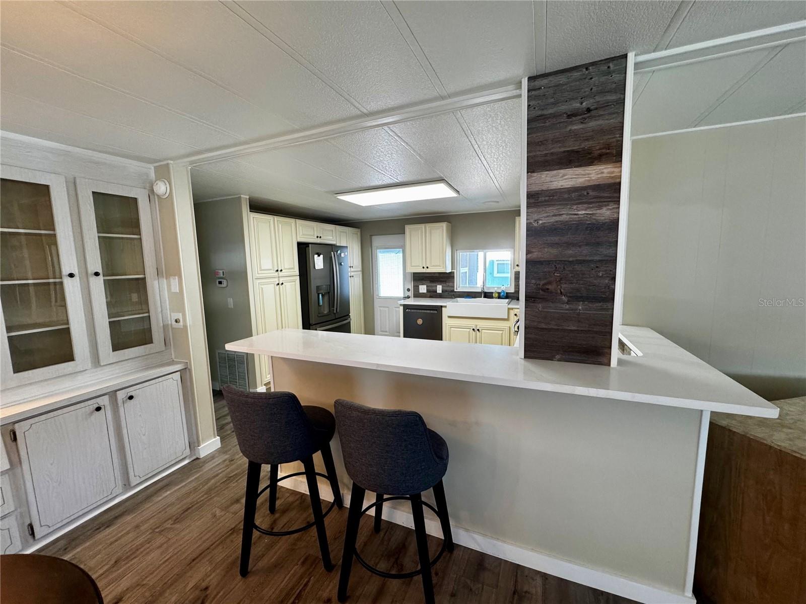 5619 Bayshore Road 120