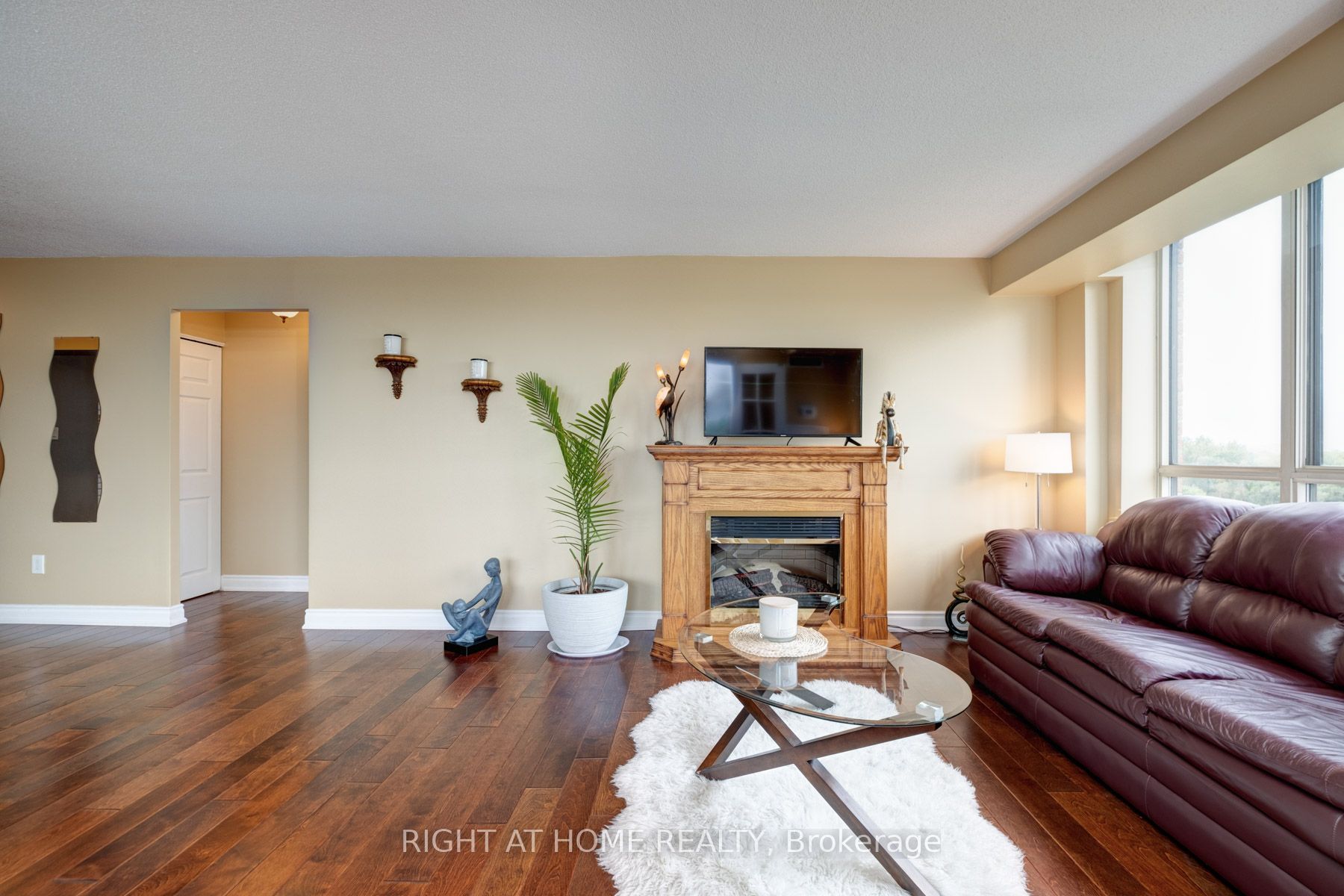 55 Austin Dr 712