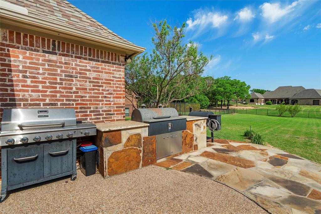 7108 Heritage Oaks Drive