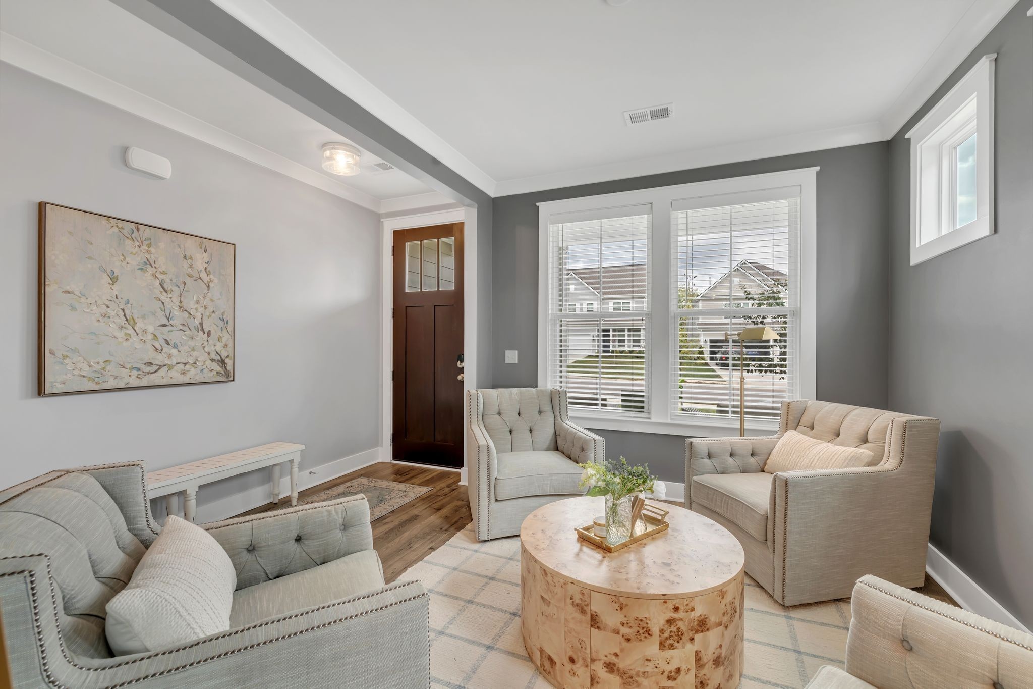 262 Cornice Dr