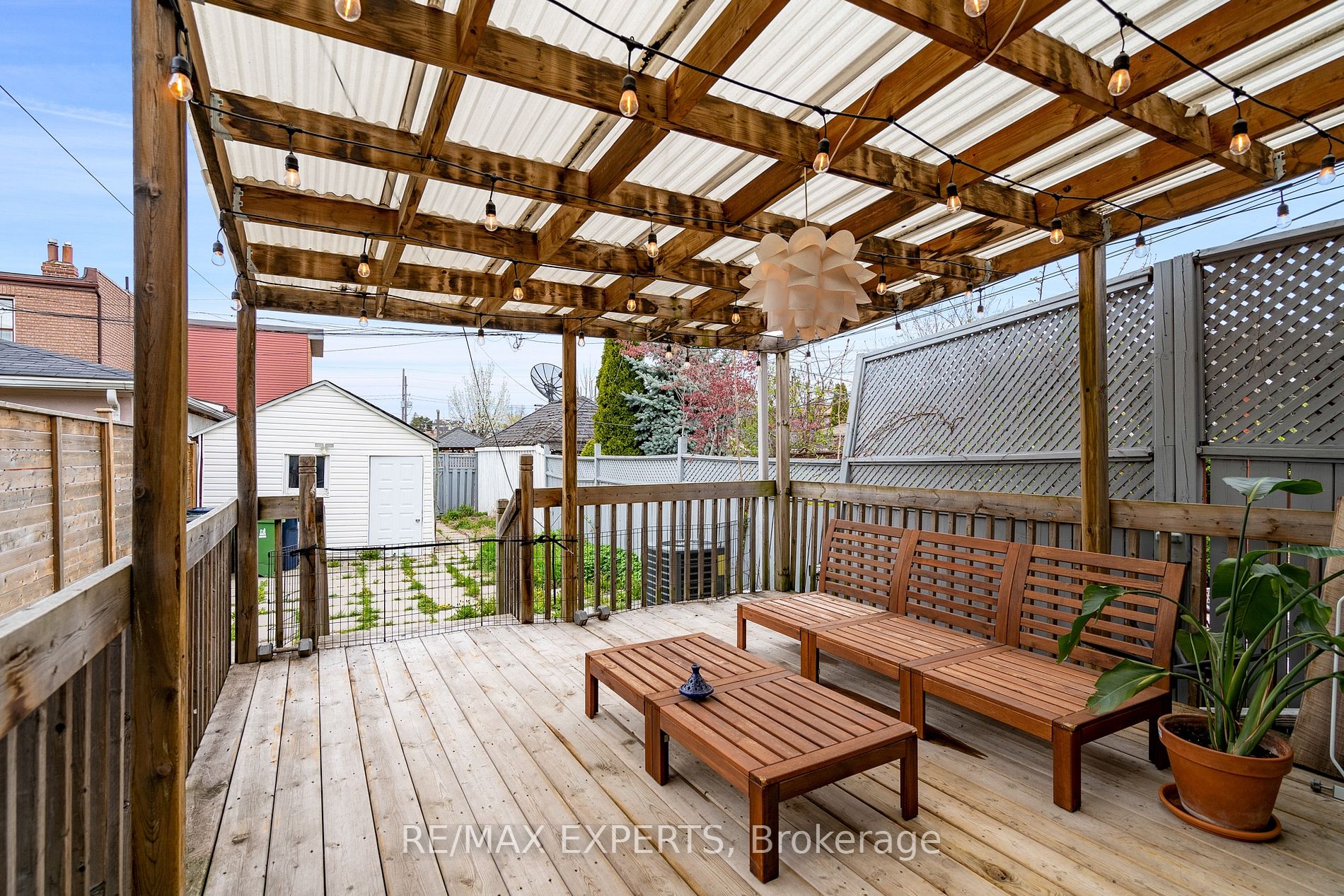 144 Morrison Ave Main/2N