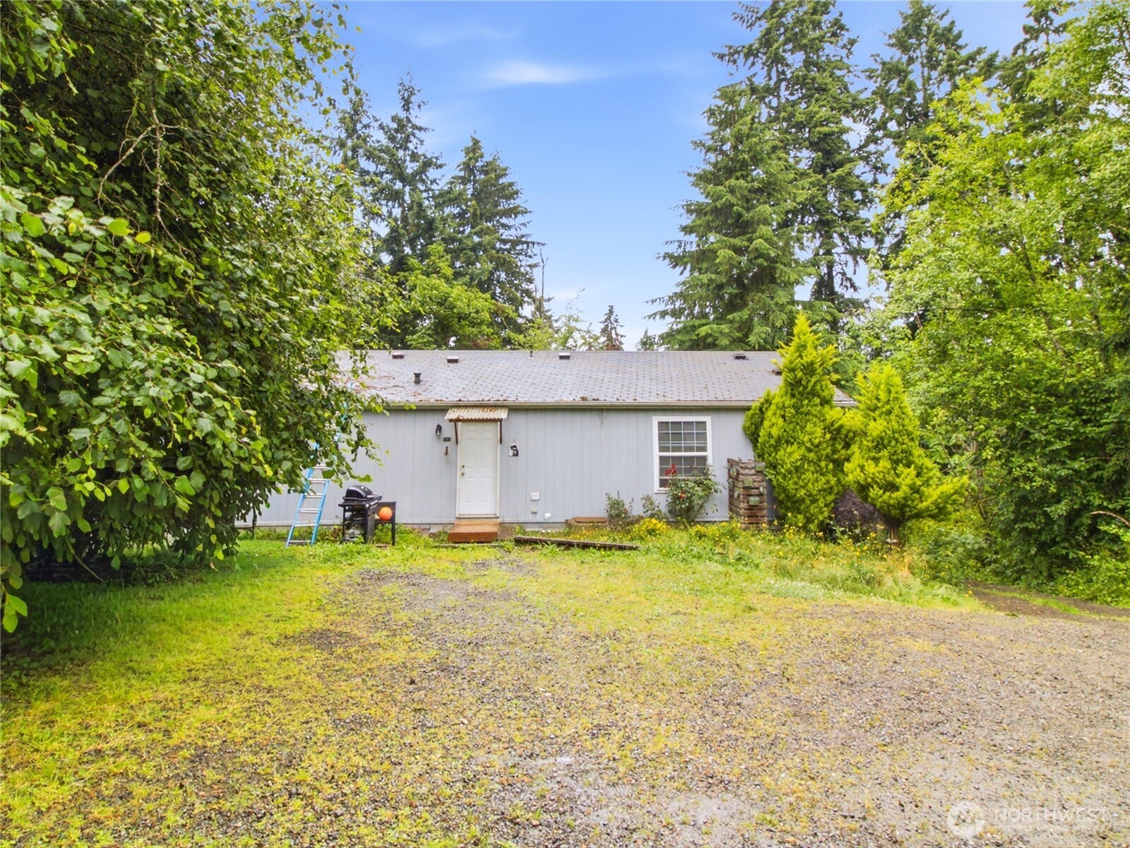 Discover this 2-bedroom, 1.75-bath situated on a generous 0.41-acre lot in the desirable Dieringer School District. Den/office could be used as 3rd bedroom.  Enjoy the perfect balance of privacy and convenience with a fully fenced yard, ideal for entertaining, pets, or peaceful relaxation. The property also features a large detached shop perfect for storage, projects, or extra parking. With quick and easy access to major freeways and just minutes from local shopping, dining, and amenities, this home offers the space you need and the location you want. Don't miss out on this rare opportunity! Home being sold As-Is.