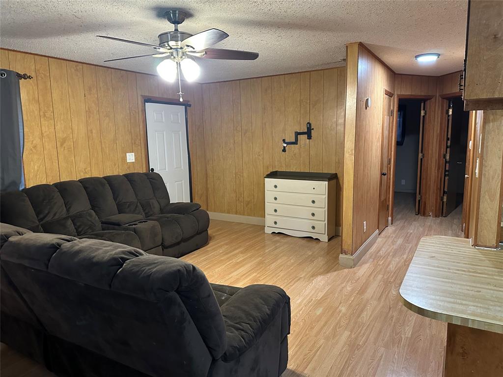 102 N 7th Street