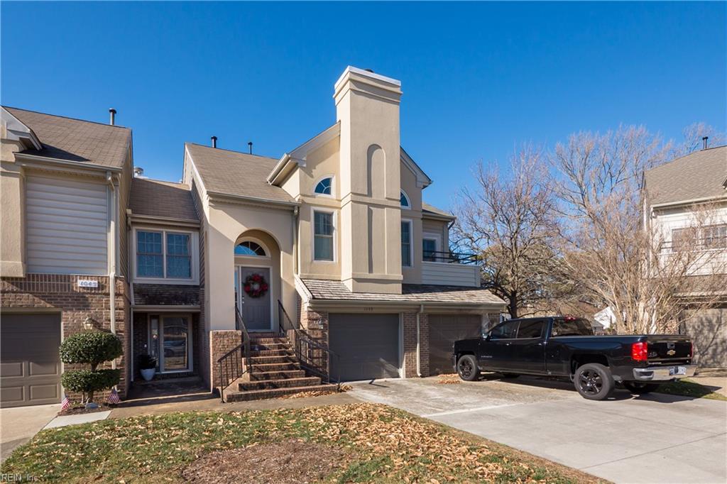 1049 Hanson Way, Virginia Beach, VA 