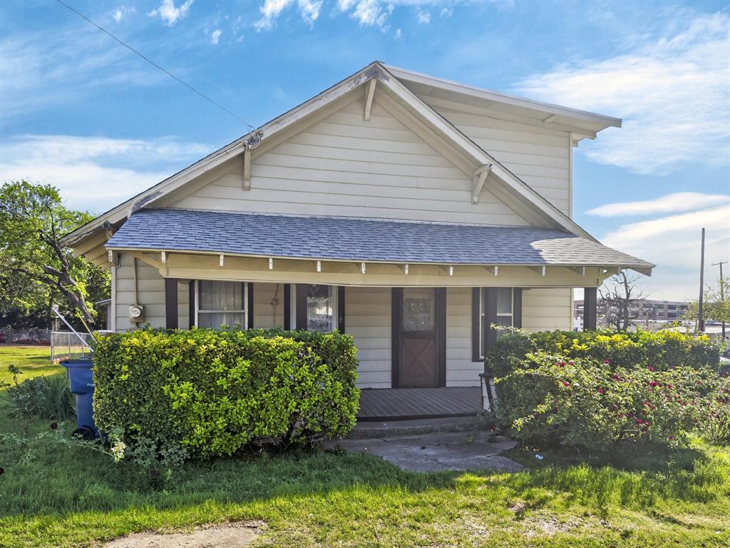 7011 Oak, Street Frisco, TX