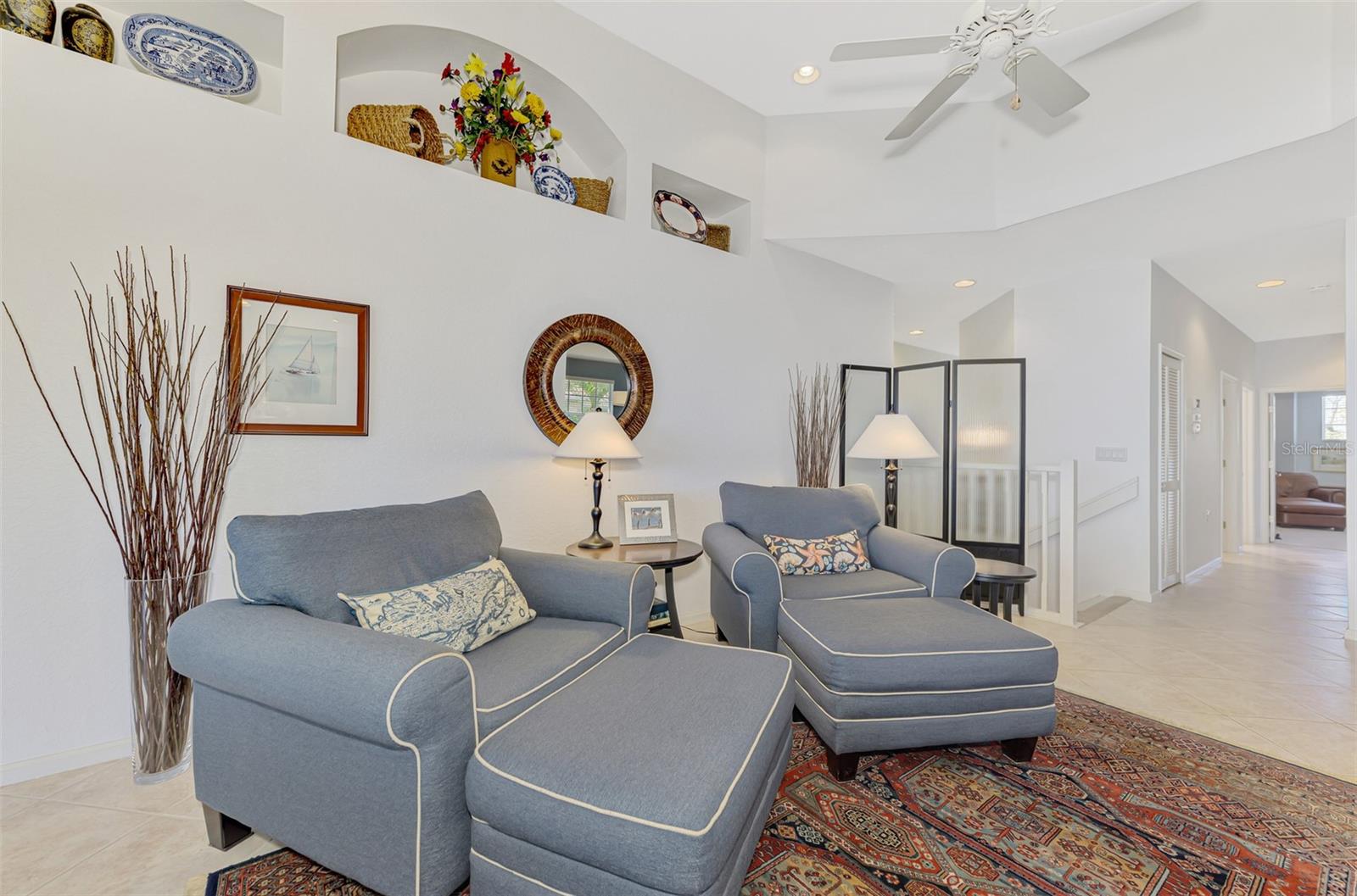 4628 Club Drive H201