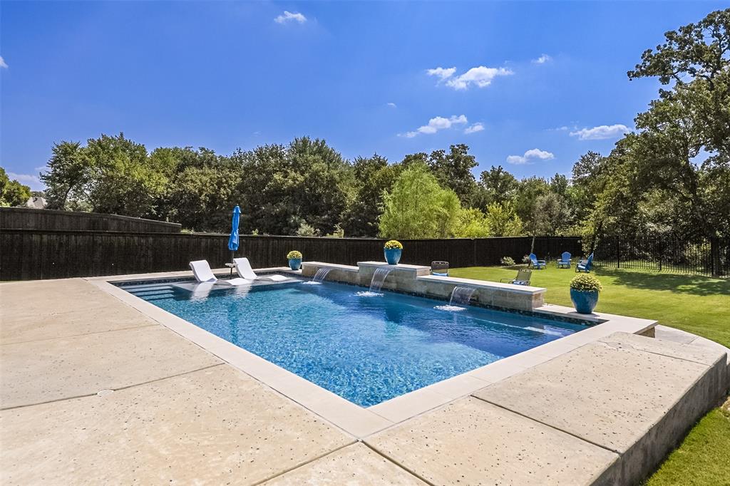 3806 Pine Valley Lane