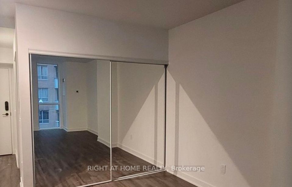 100 Dalhousie St 209