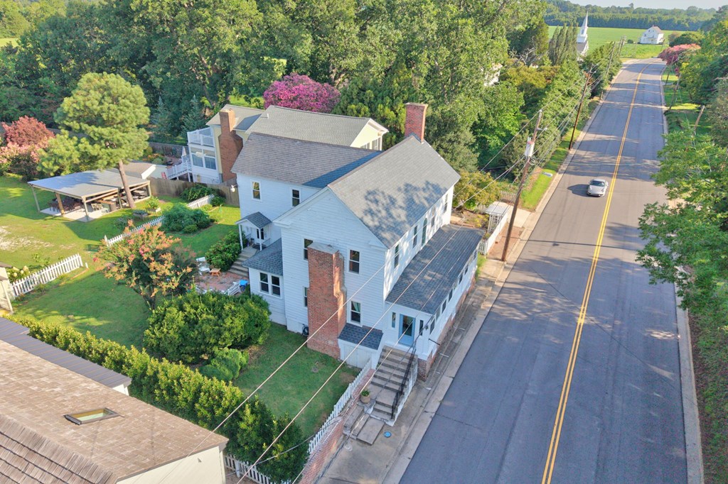 16366 Courthouse Rd A