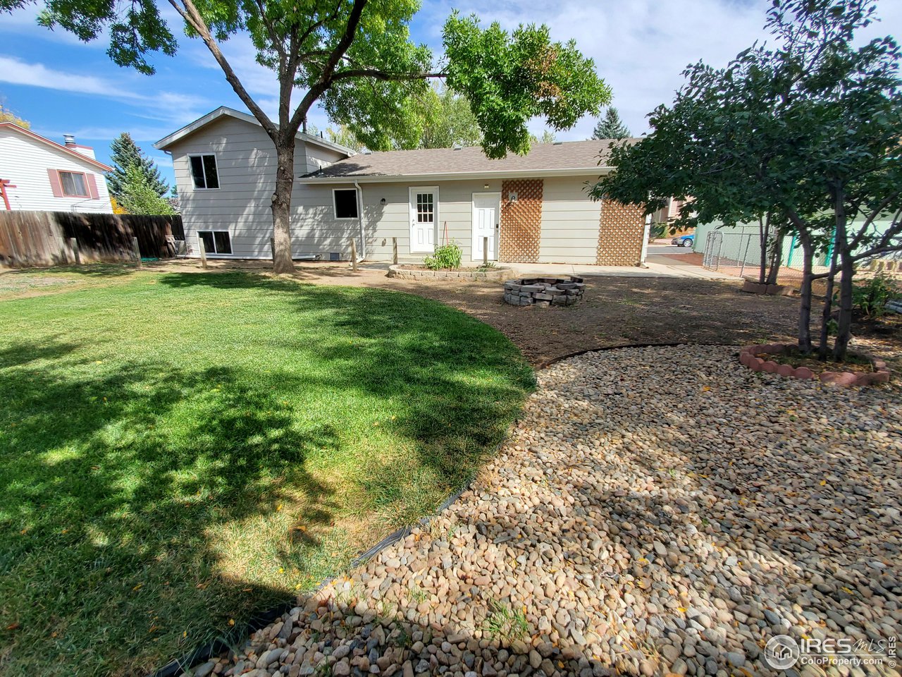 3953 Buena Vista Dr