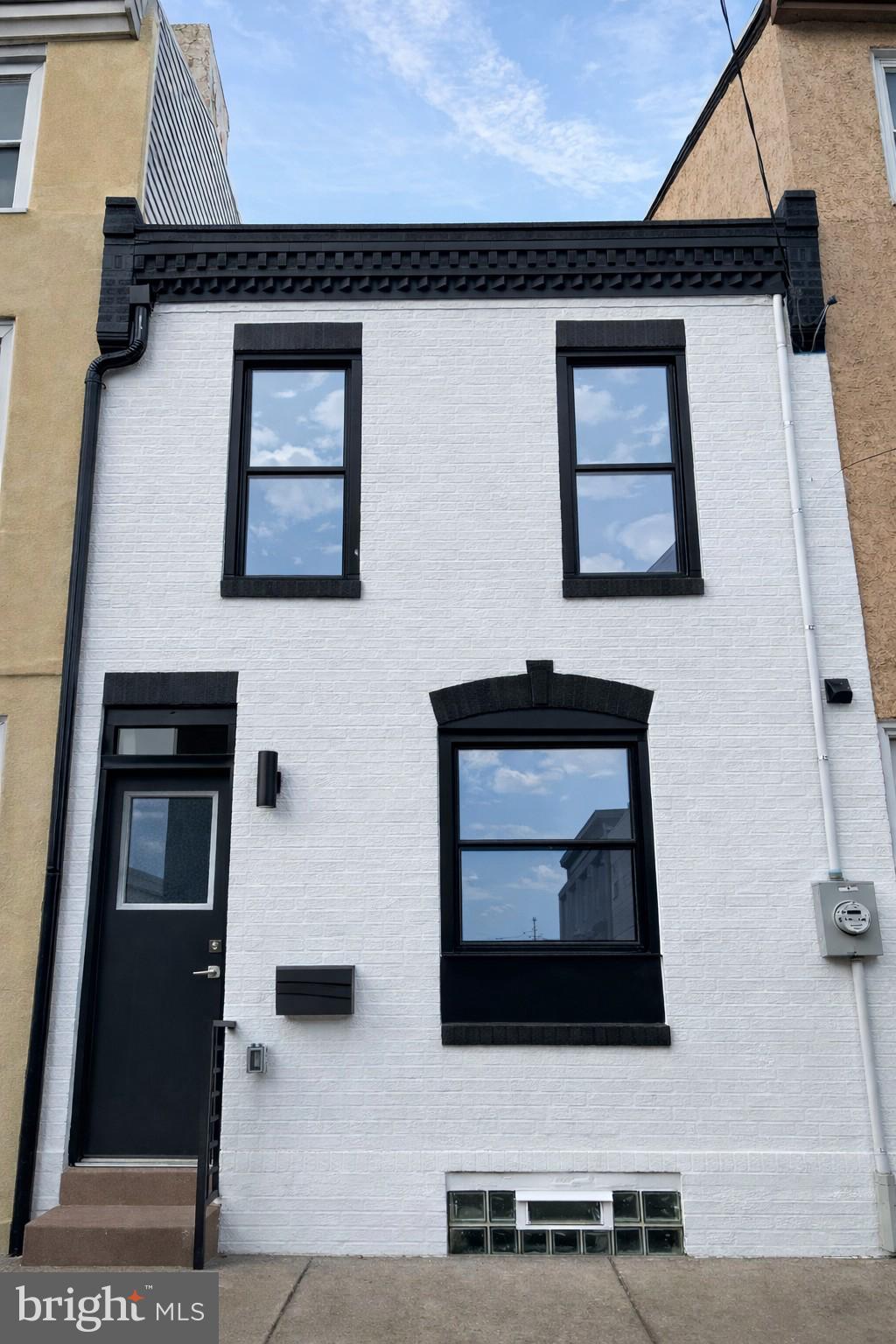 175 W Thompson Street