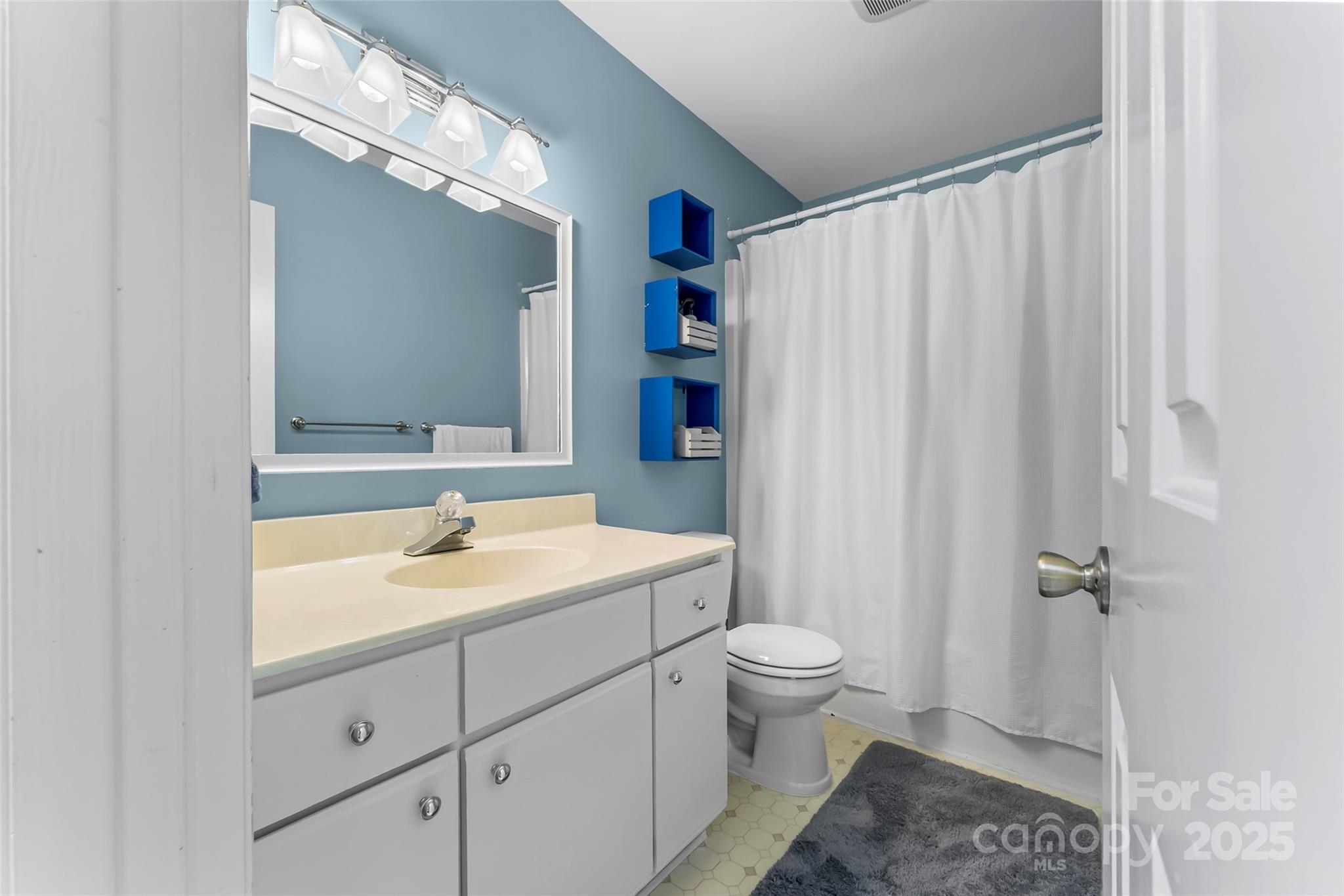 23 Forest Edge Drive