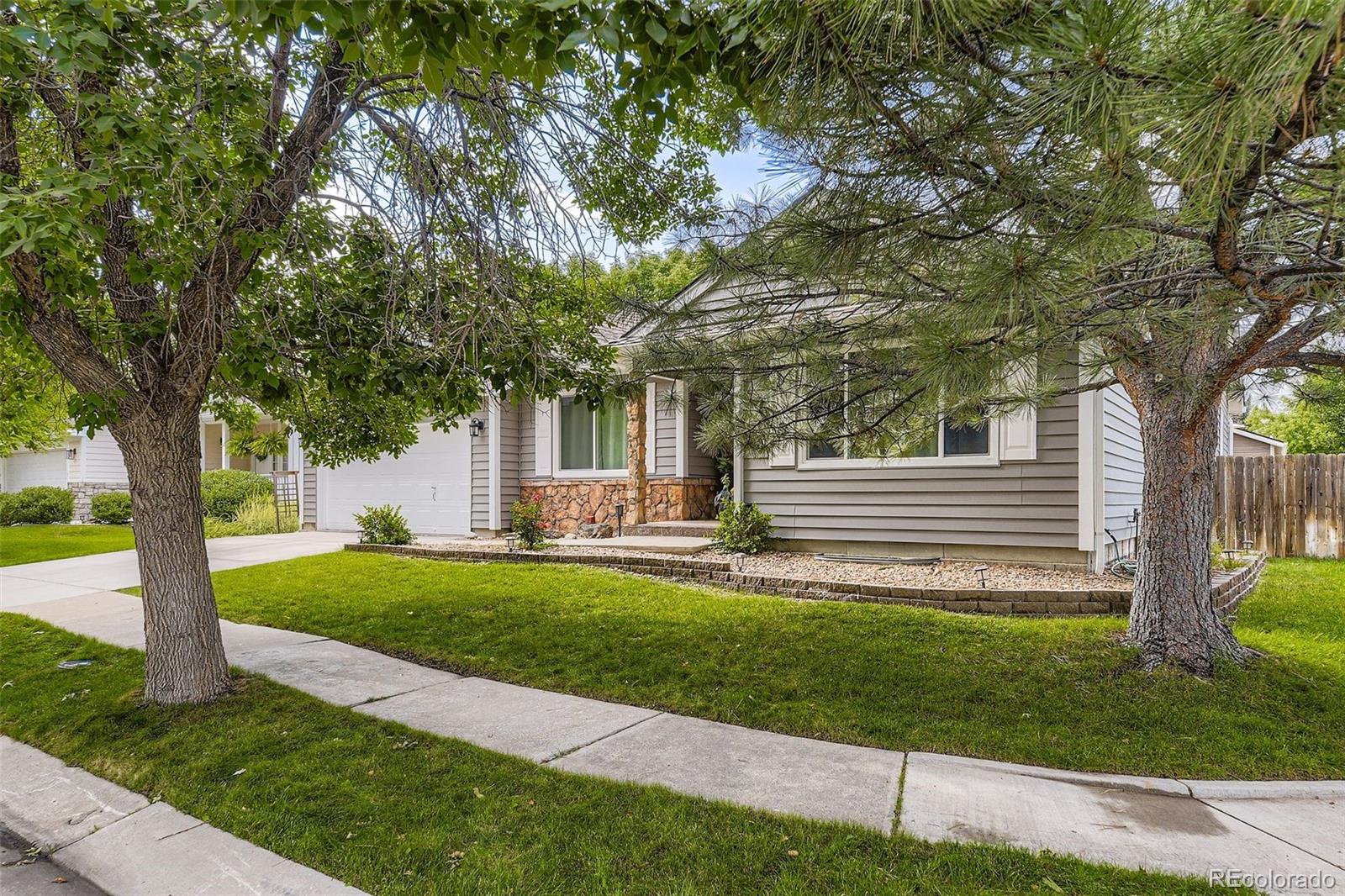 18984 E Oak Creek Way