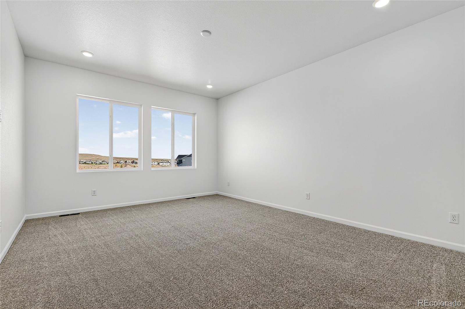 17055 W 92nd Loop