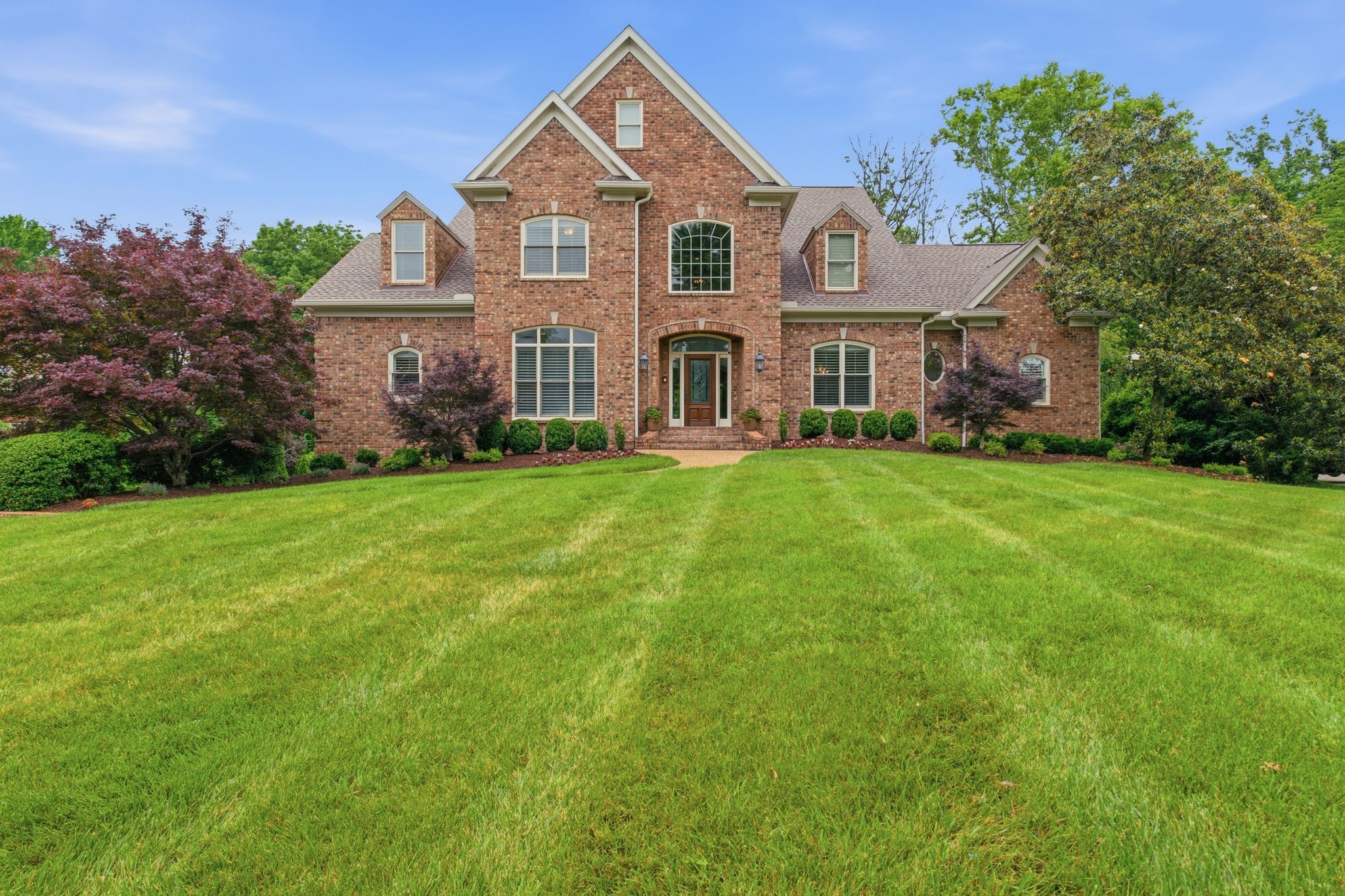 1096 Sunset Rd — sold