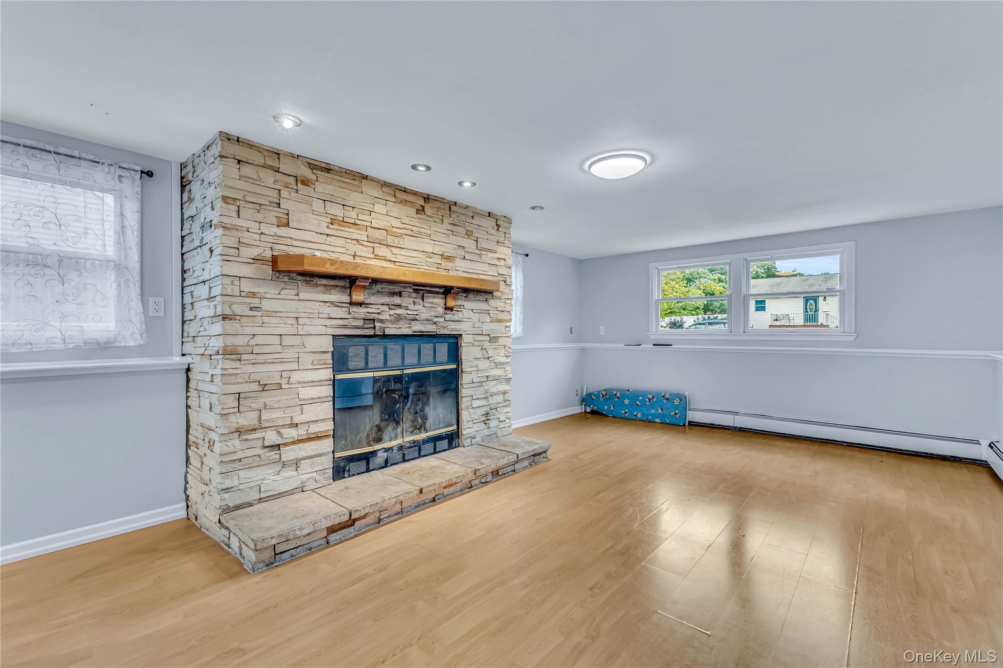 38 Saddle Lane