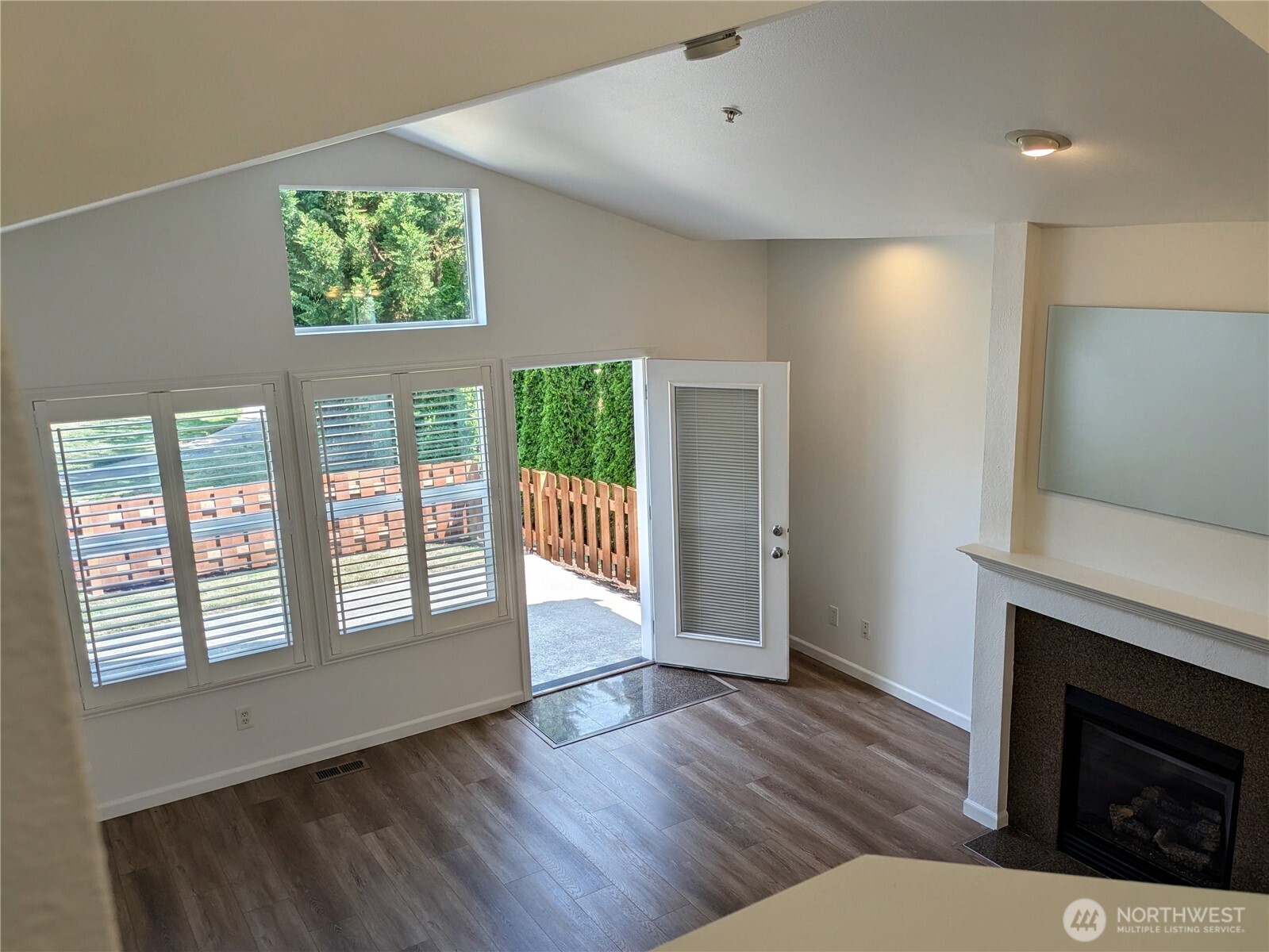 1221 65th Street SE 103