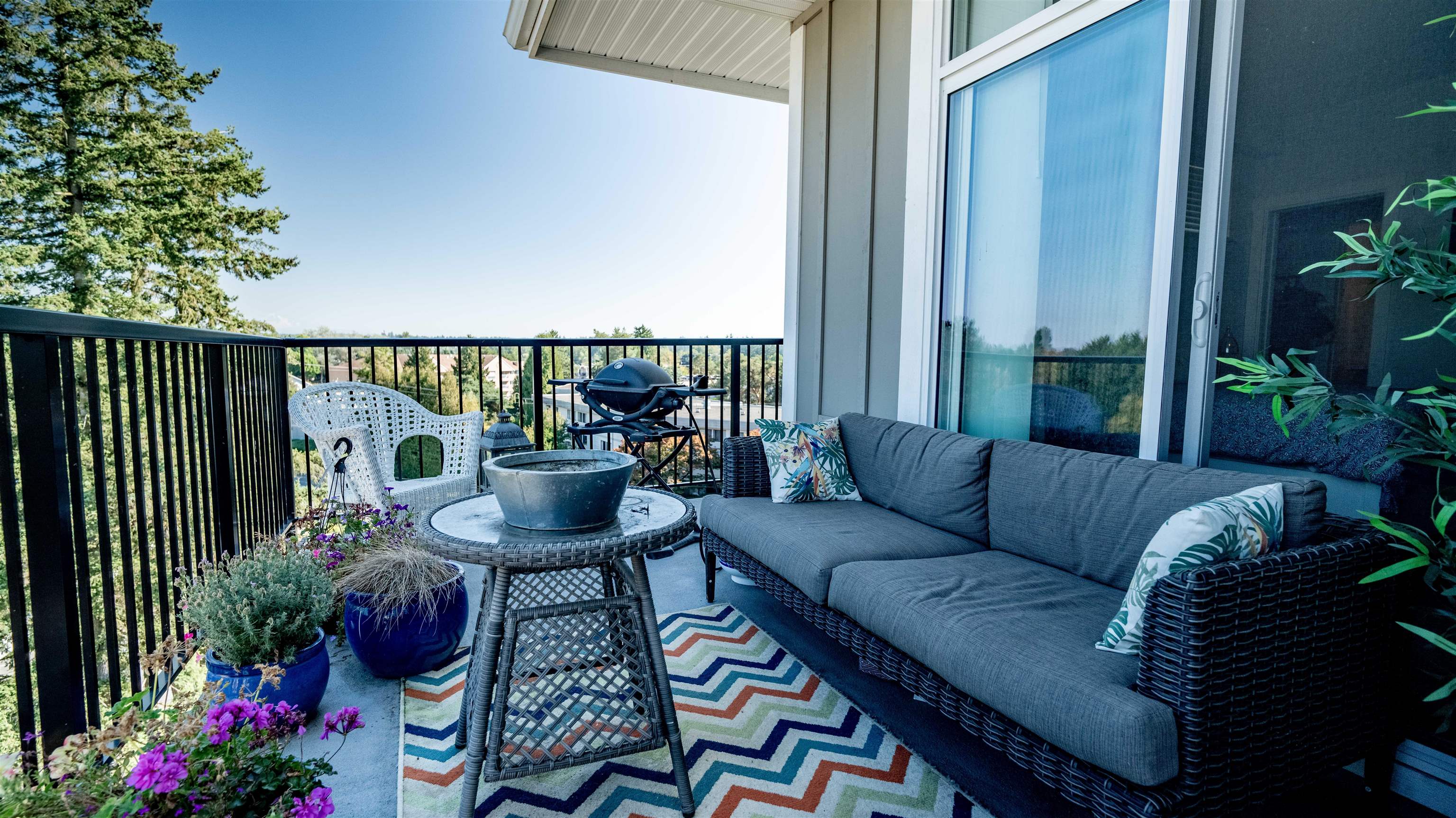 20696 Eastleigh Crescent 503