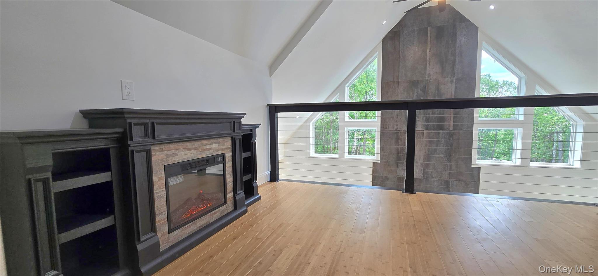 1211 Gulf Road