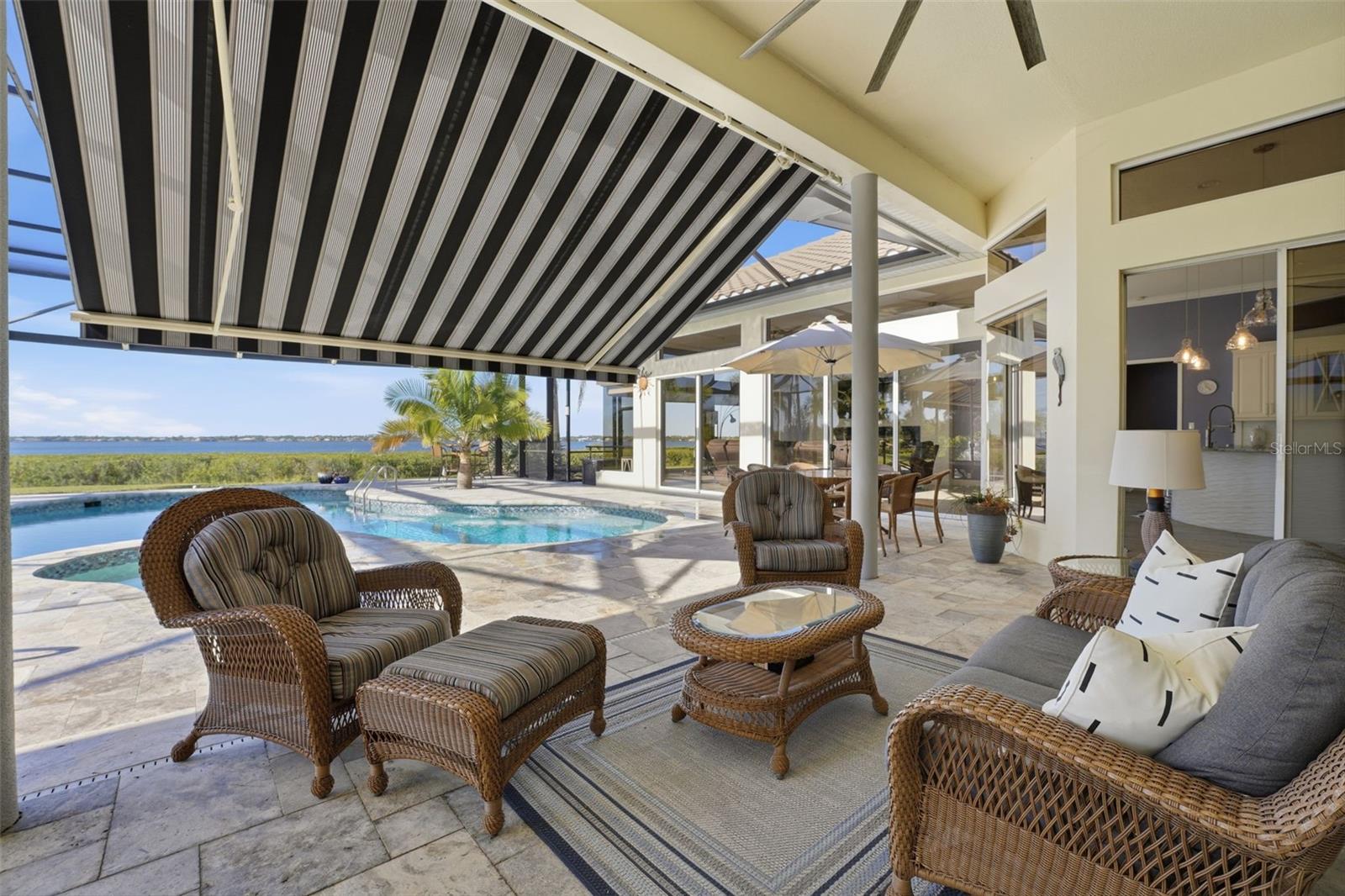 3121 Rivershore Lane