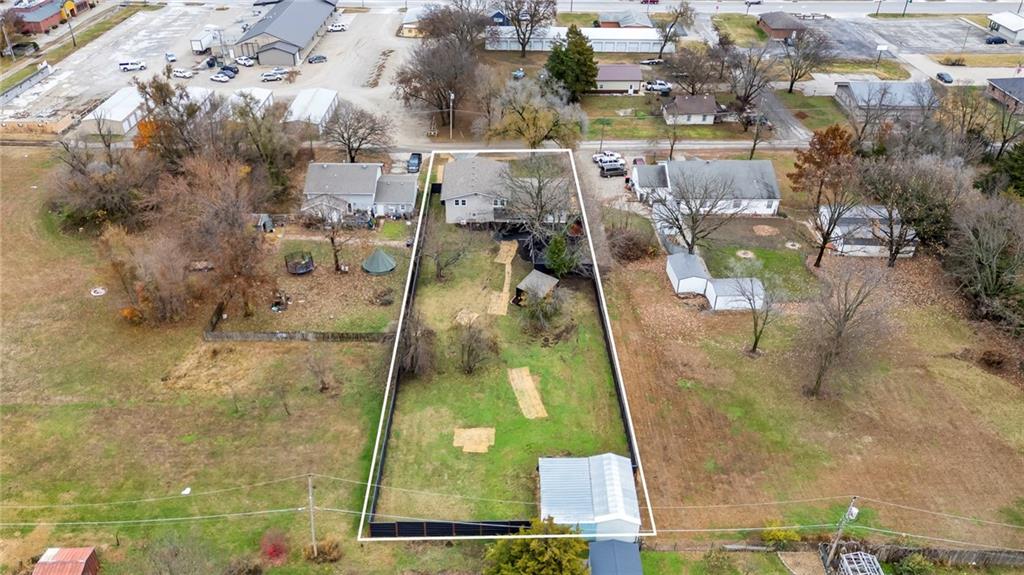 211 N Lincoln Street