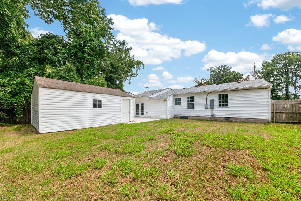 566 River Creek Road