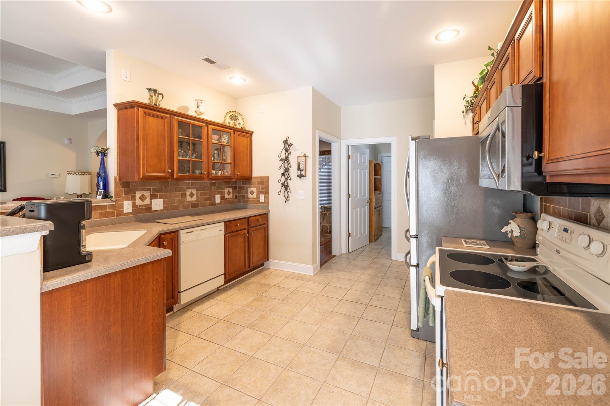 10806 Willow Oak Road