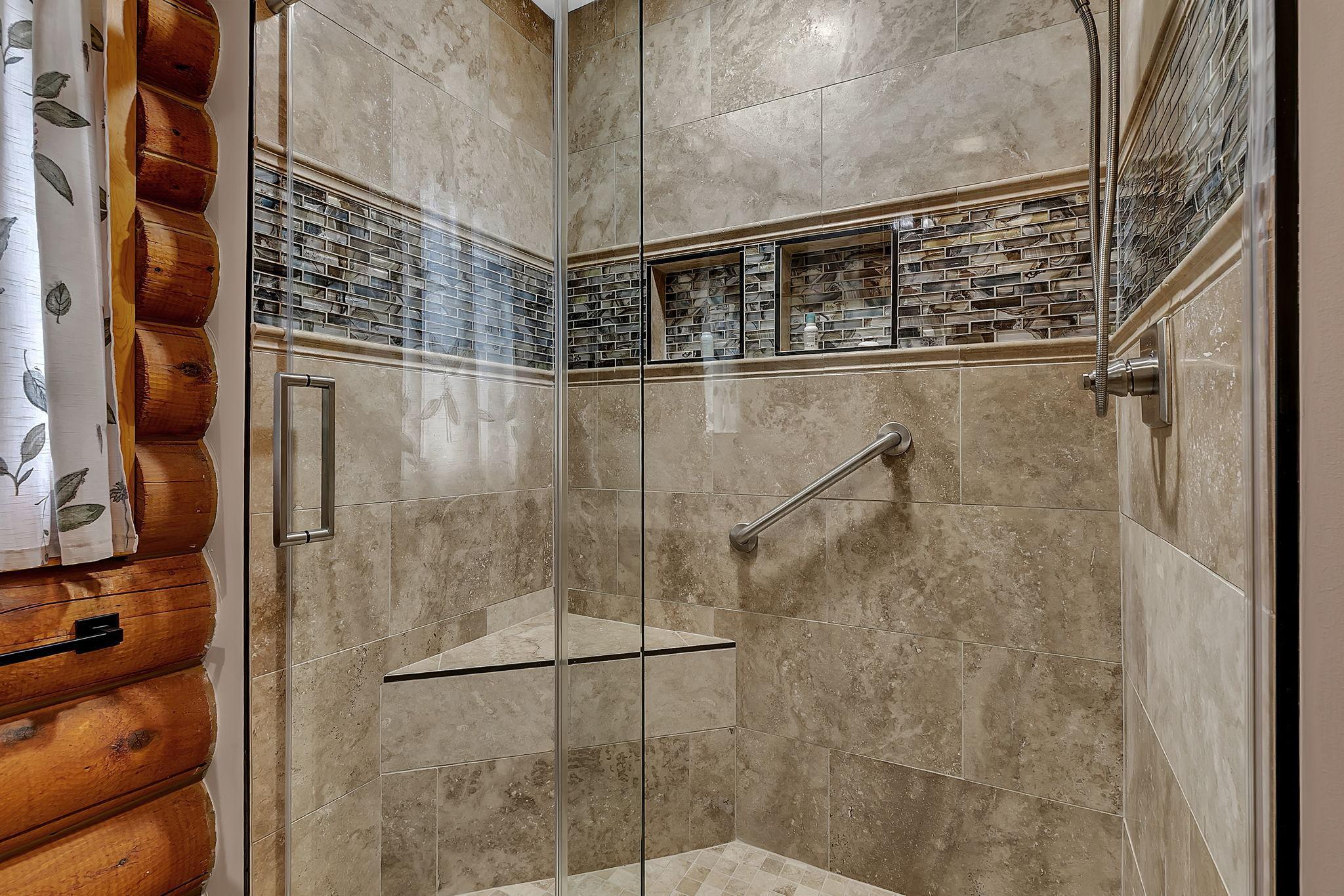 20368 Edgehill Circle