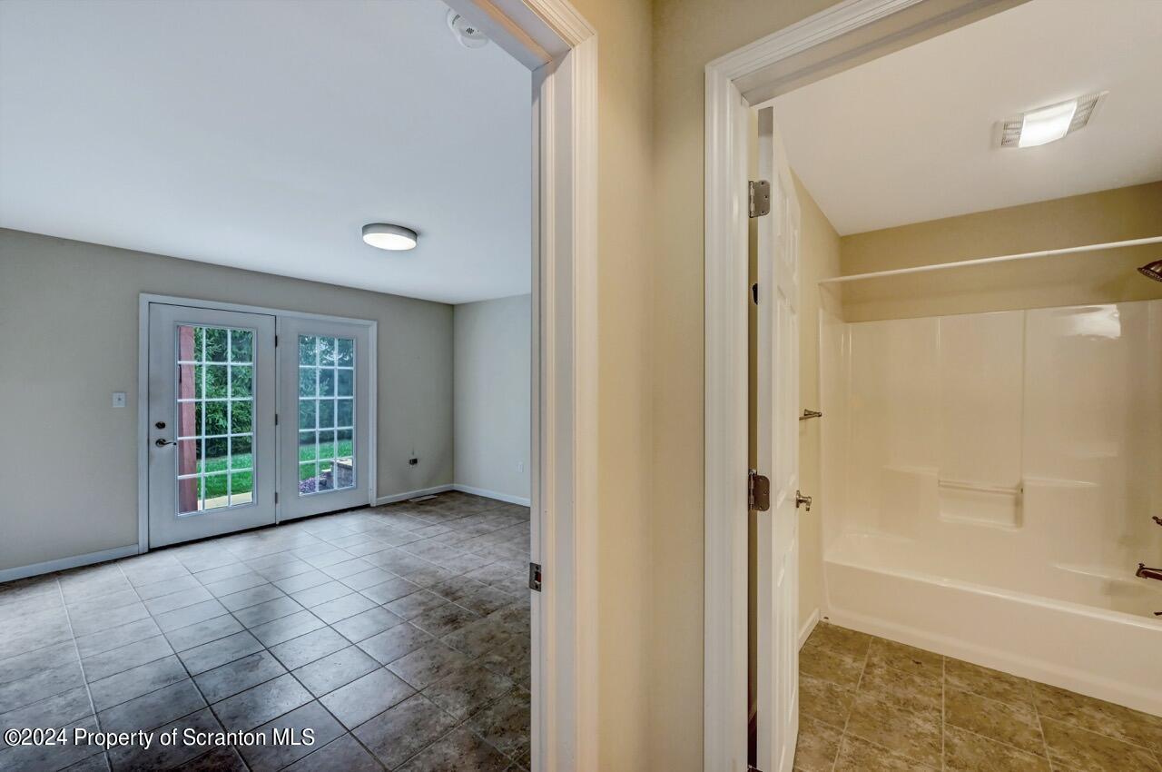47 Sharon Drive Unit 6b