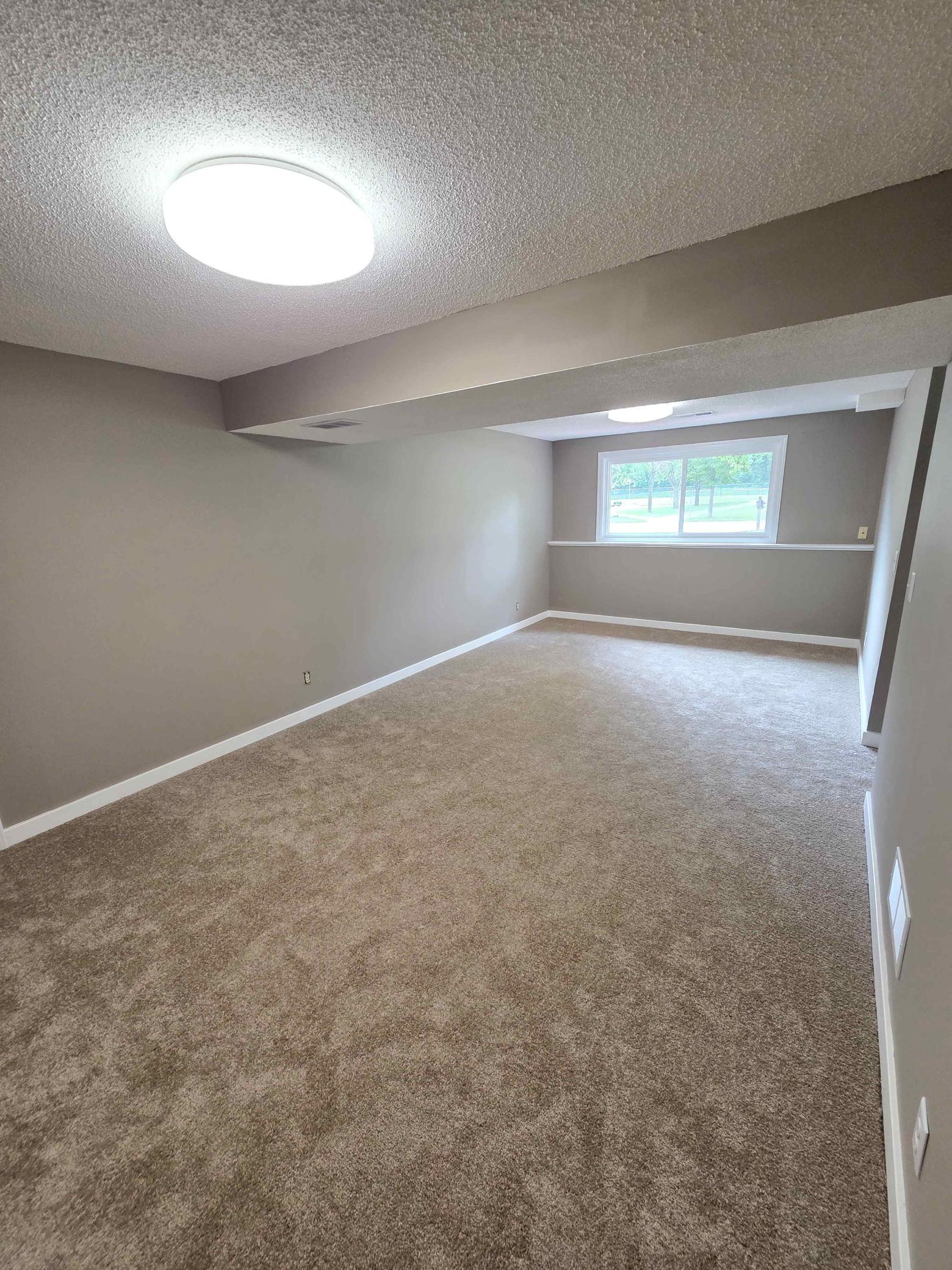 13316 Valley Forge Lane N