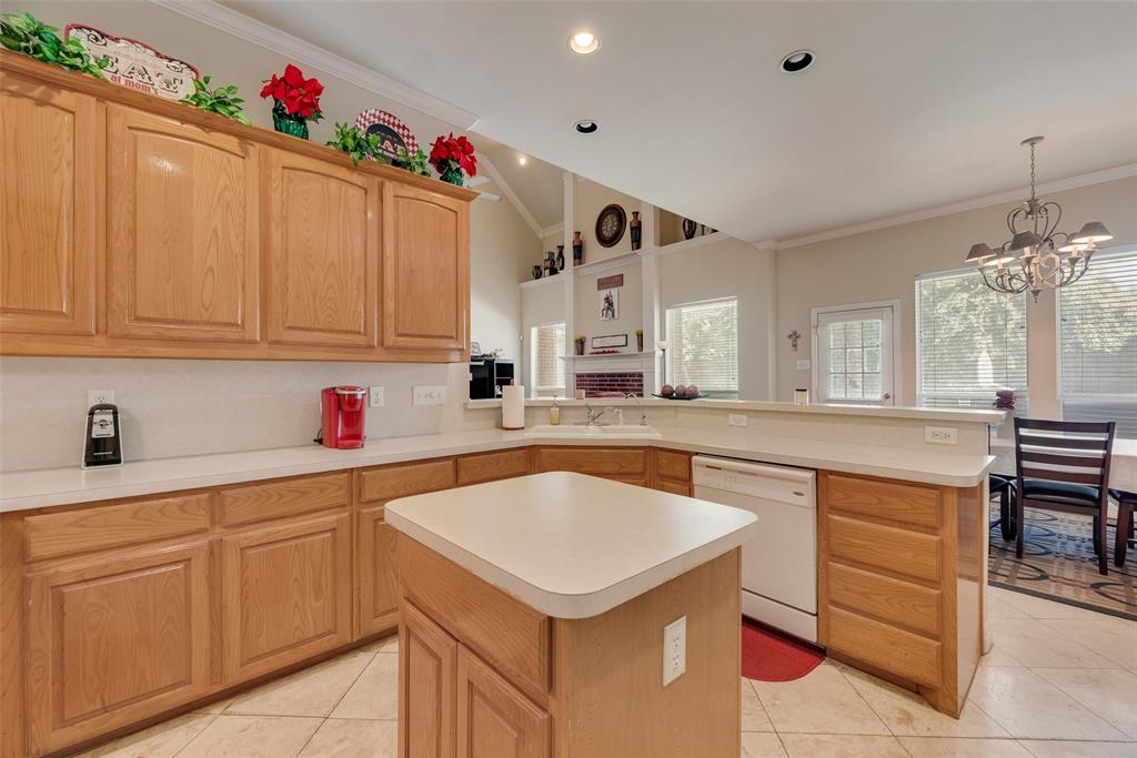 902 Pebblestone Court