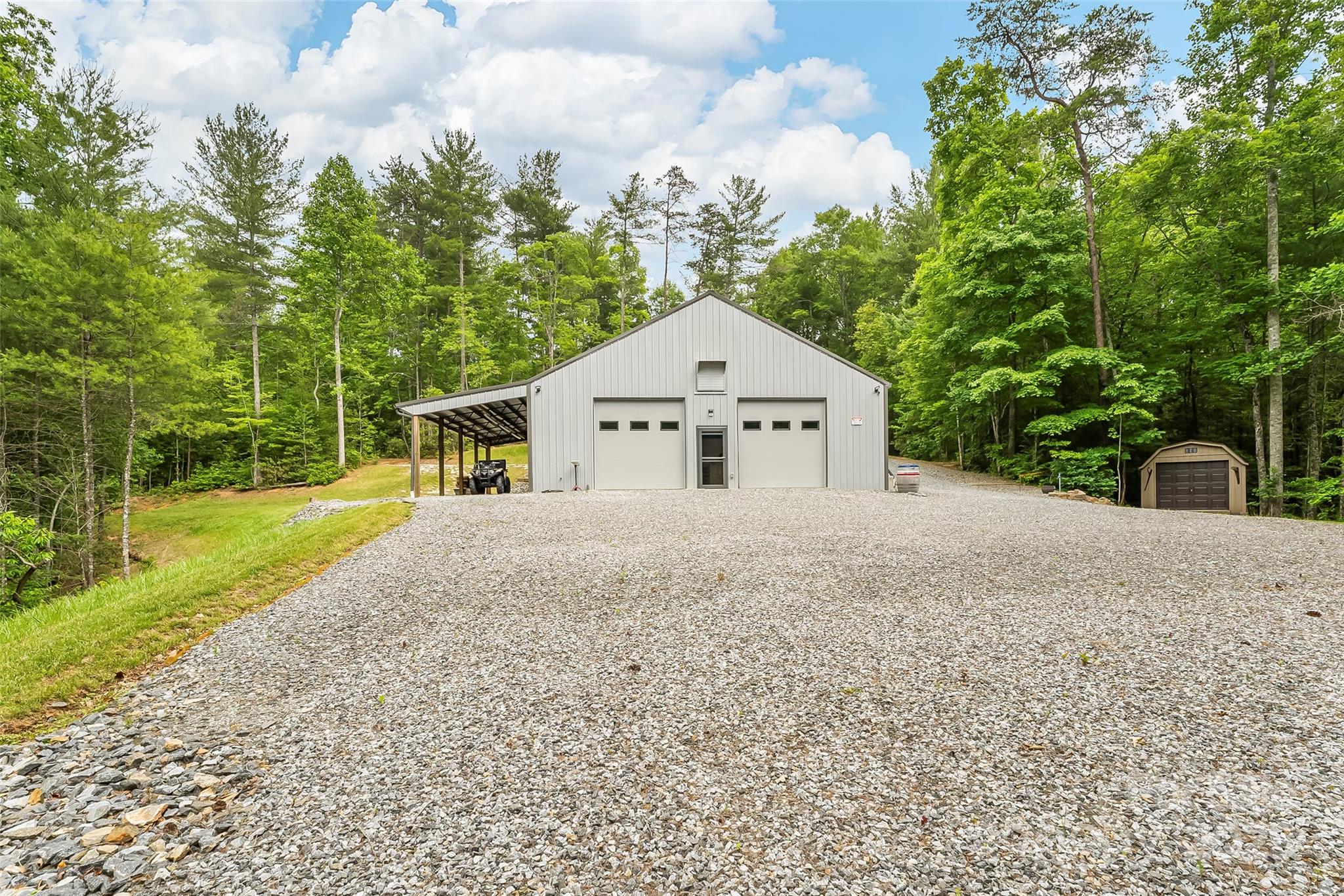 4090 Pea Ridge Road