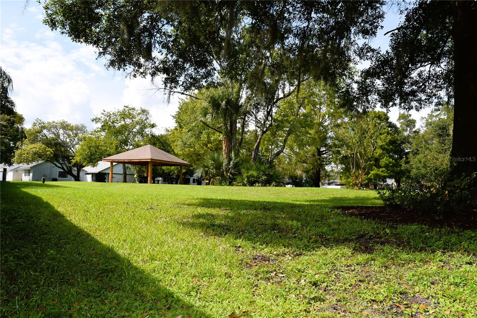 711 Thistle Place
