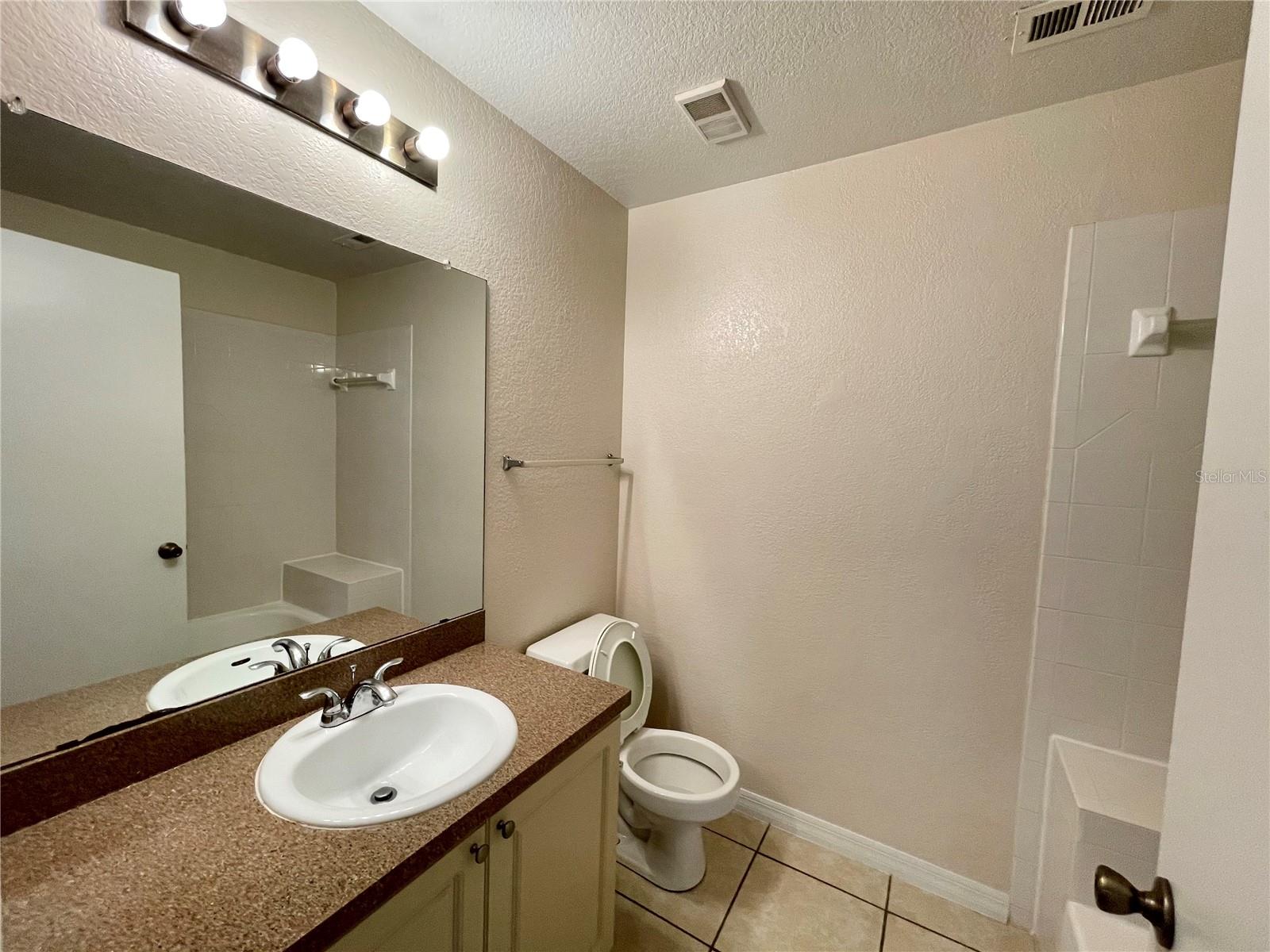 2550 N Alafaya Trail 10202