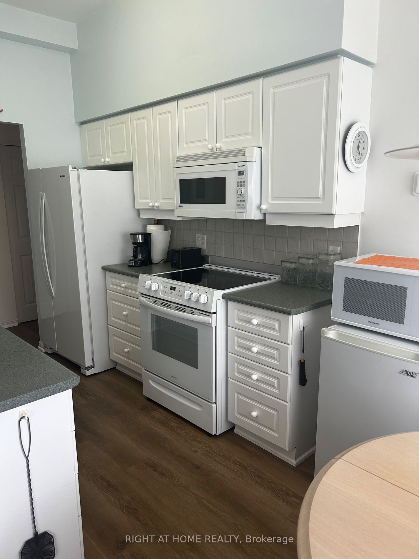 90 Dean Ave 104