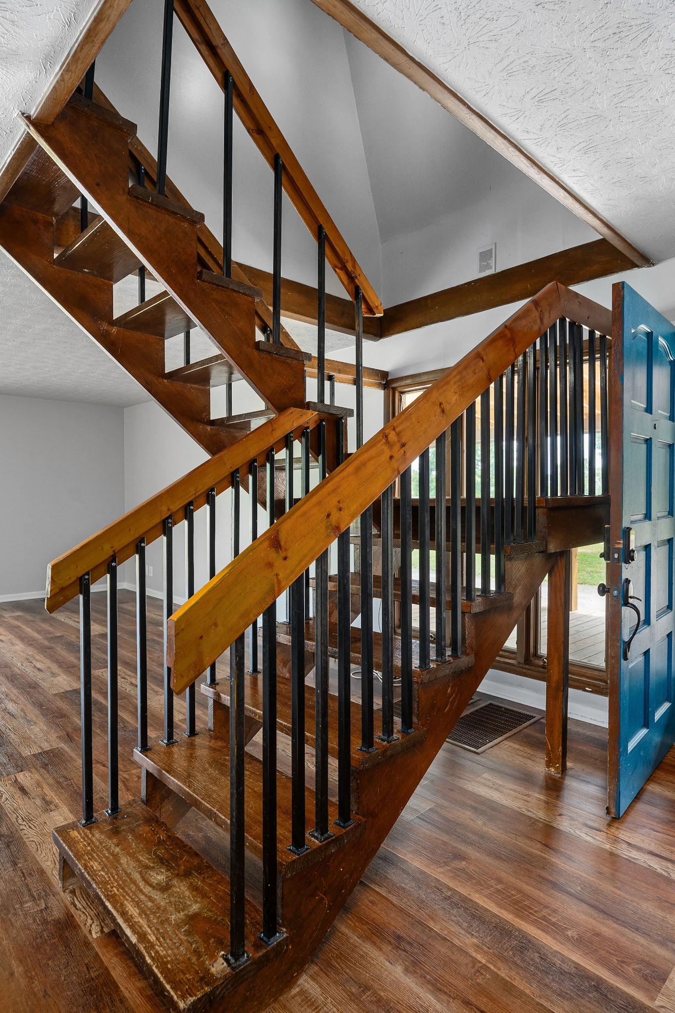 573 Big Hurricane Rd