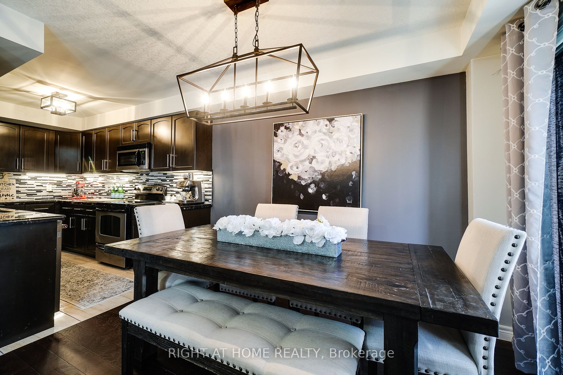 70 Highgate Dr 12