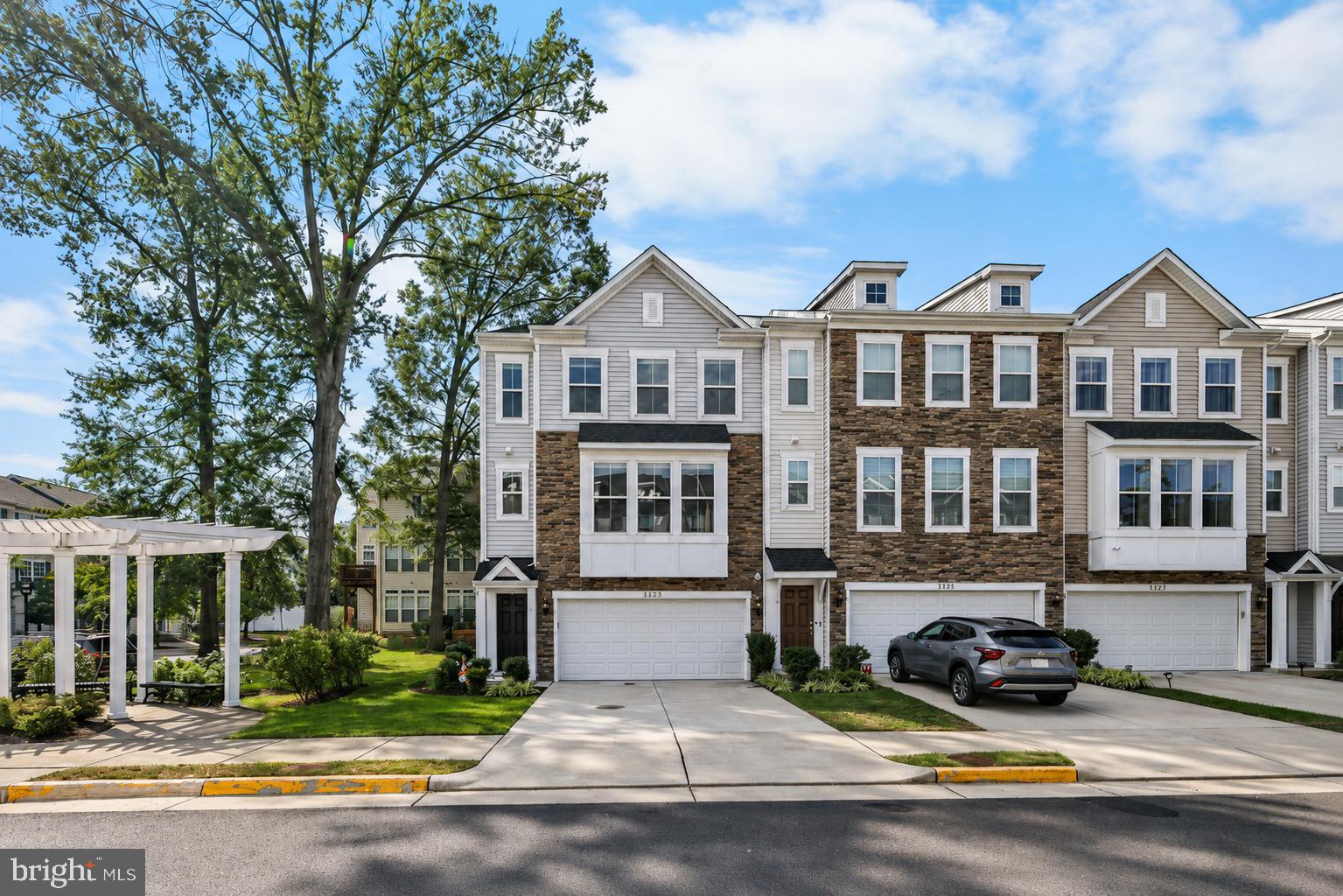 4733 Earl Flanagan Way