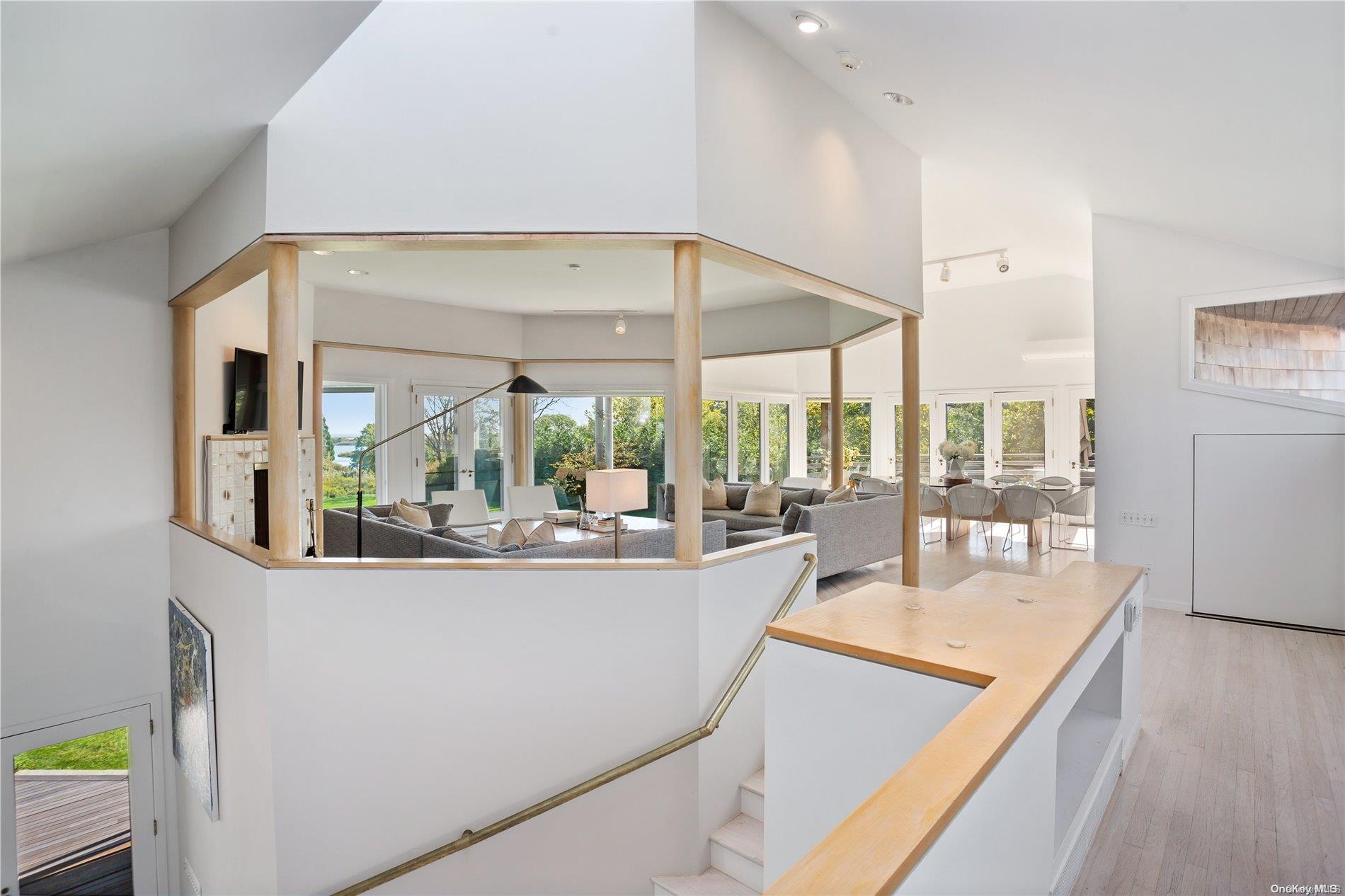 33 Ocean Avenue