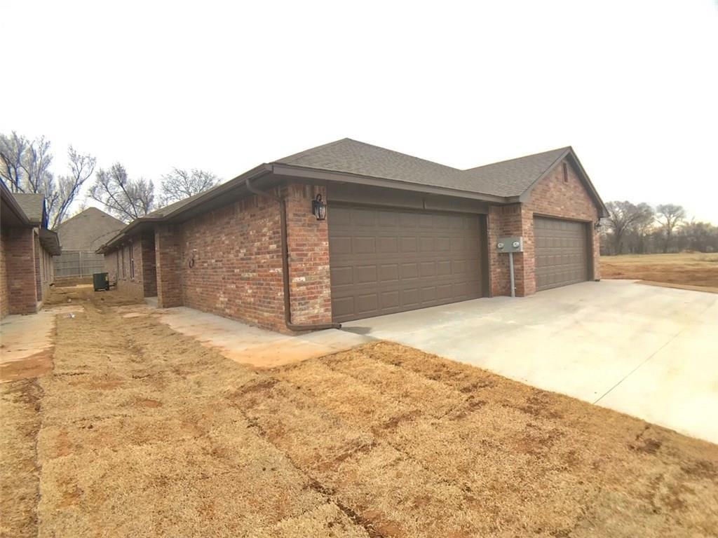 This 2-car, 3-bed & 2-bath with granite and stainless appliances in the kitchen. The kitchen is open to the large living room. Solid surface flooring throughout that makes the home flow from room to room smoothly. Granite also in the hall bathroom and the master bath. Large fenced backyard for your family and friends to relax. Owner will offer washer/dryer if needed. Located close to downtown Edmond and close to UCO, E.C. Hafer Park. These will not last ~ Call today to schedule a showing.