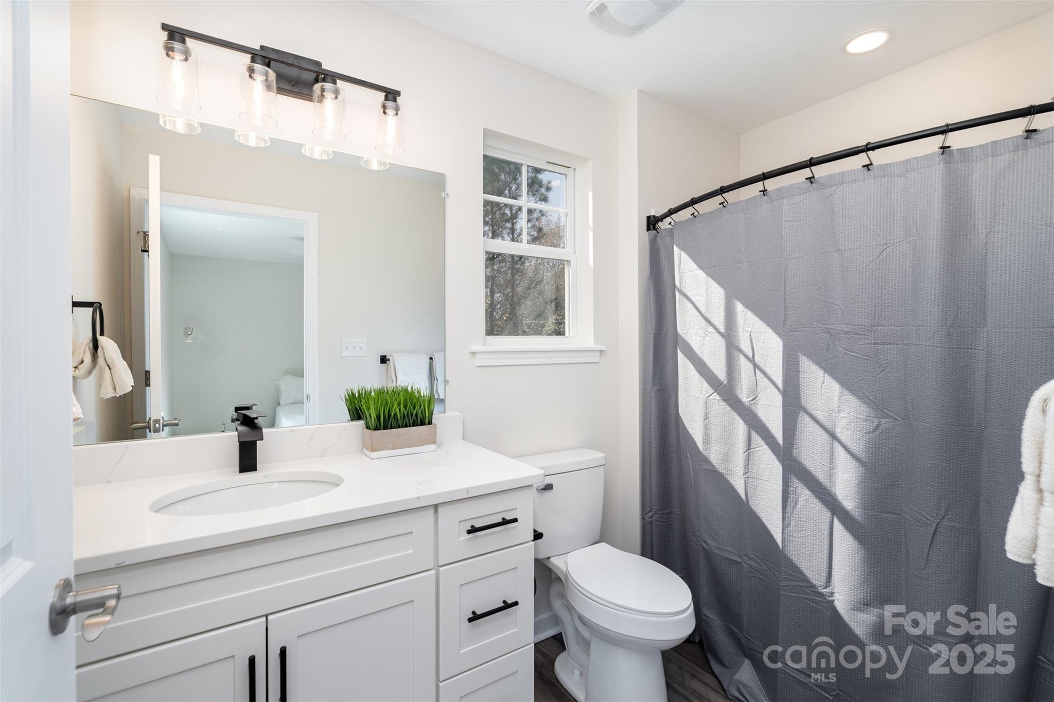 5306 Lee Massey Road