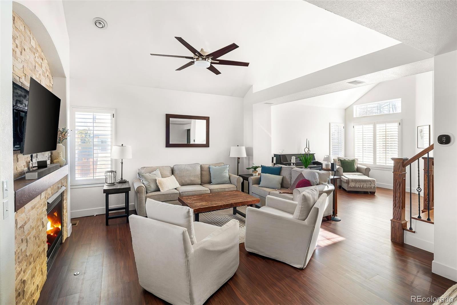 7255 W 97th Place