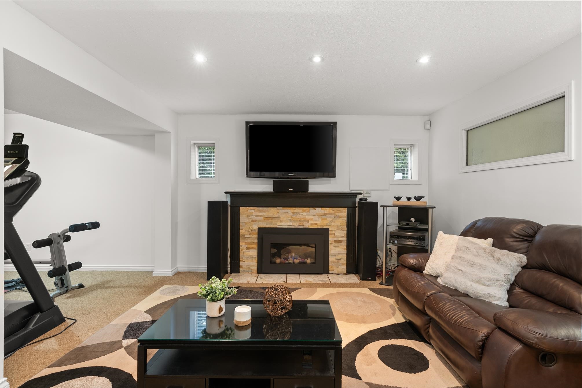 11078 Hamlin Drive