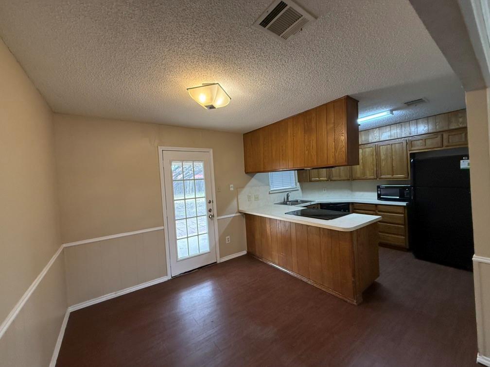8229 Meadowbrook Drive