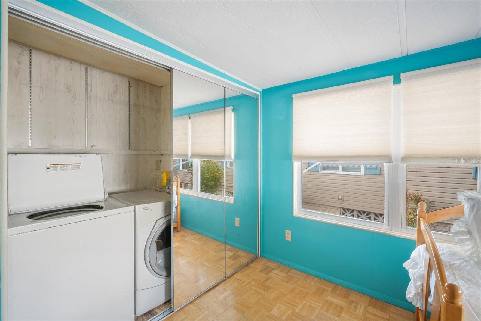 5619 Bayshore Road 417