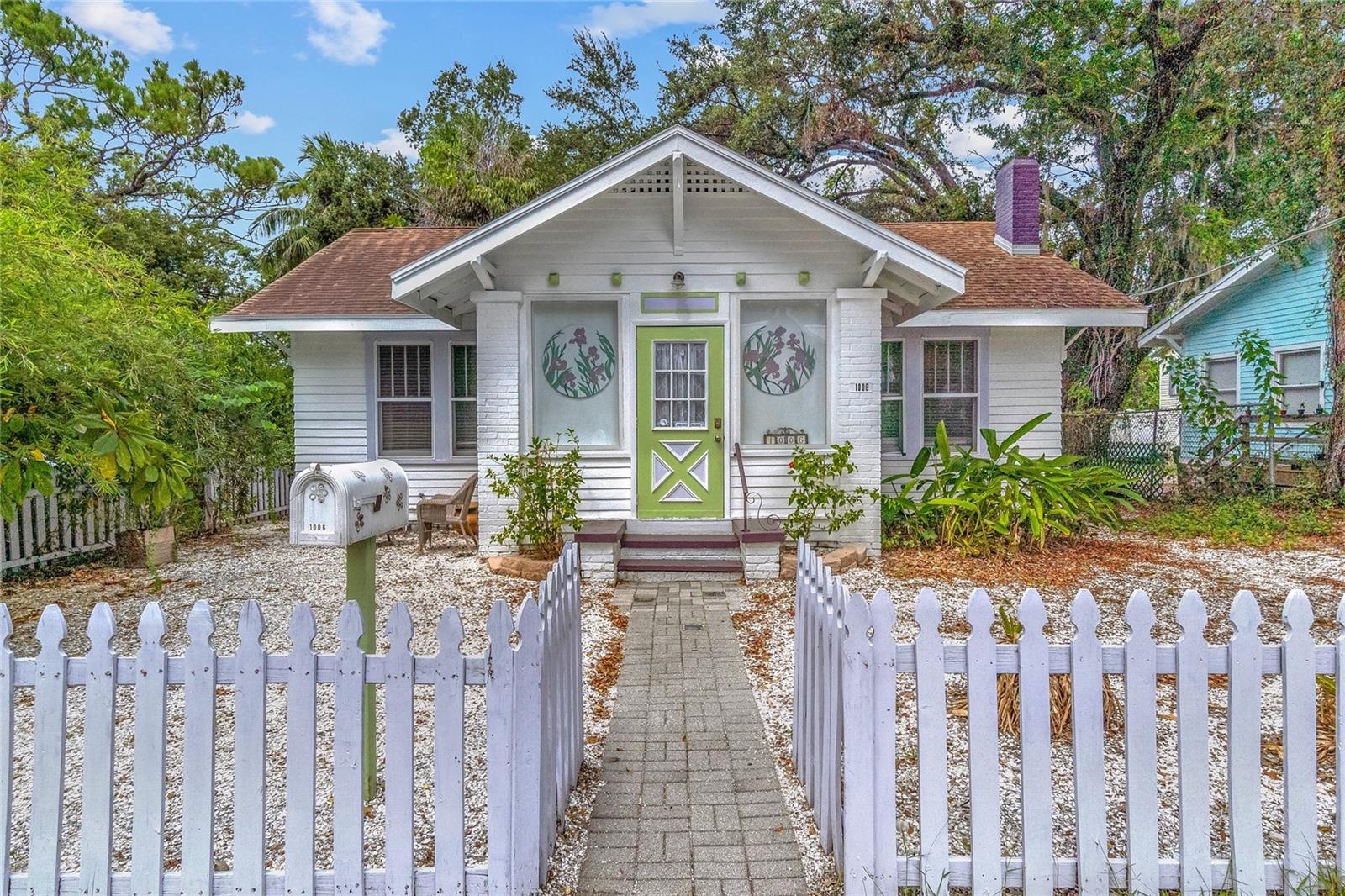 1006 11th Avenue W, Bradenton, FL
