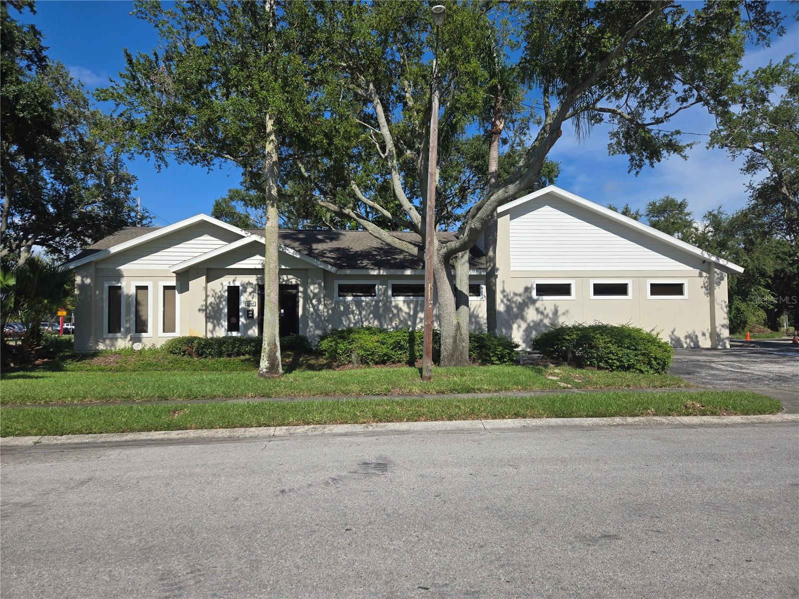 This is a free-standing general purpose commercial building in Downtown Clearwater.Currently configured with 80/20 office/warehouse space, but can easily be modified to provide more storage area, if needed.  According to the Pinellas County Property Appraiser records, the building has 3,204 SF total, with 2,764 SF AC’d space. There is surface parking for 12 vehicles, 2 covered and tandem, with one overhead door.Located just east of Fort Harrison Ave at the SE corner of Jeffords and Hamlet St.,near the Morton Plant hospital campus adjacent to Okeefe’s restaurant (which is slated for multi-family redevelopment).Ideal for service-related business, excellent location to serve the Clearwater, Belleair and north Pinellas beach communities.